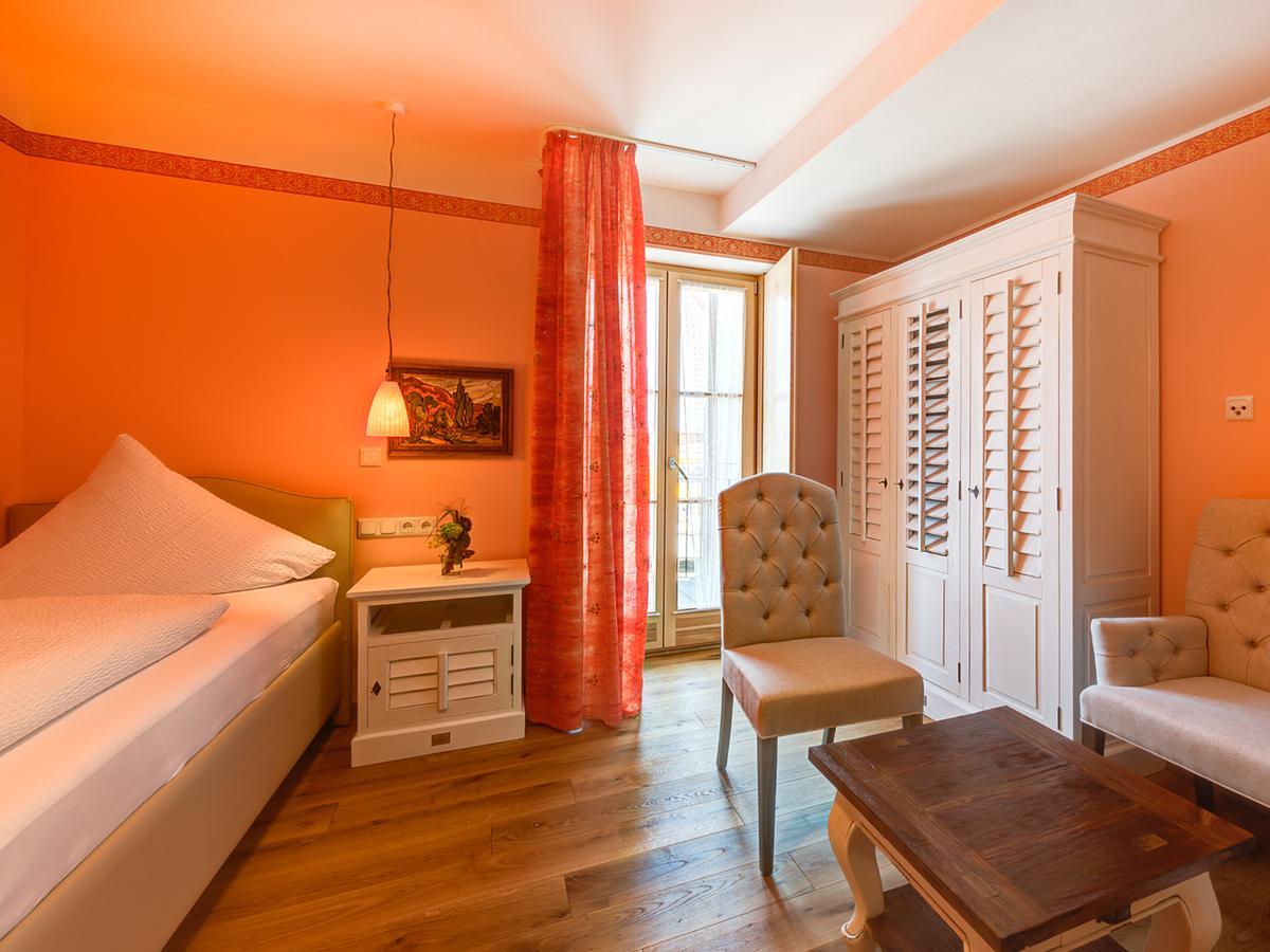 Belle Vue - Das Hotel... Volkach Bagian luar foto