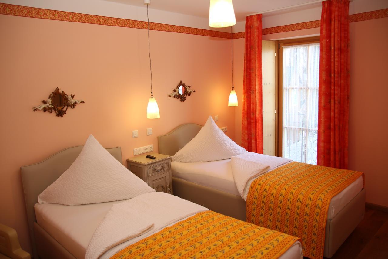 Belle Vue - Das Hotel... Volkach Bagian luar foto